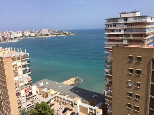 Apartamento En Albufereta Con Vistas Al Mar Apartment อาลิกันเต ภายนอก รูปภาพ